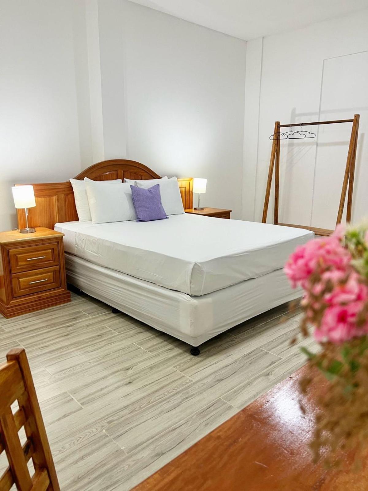 Hotel Al Sole Леон Екстер'єр фото