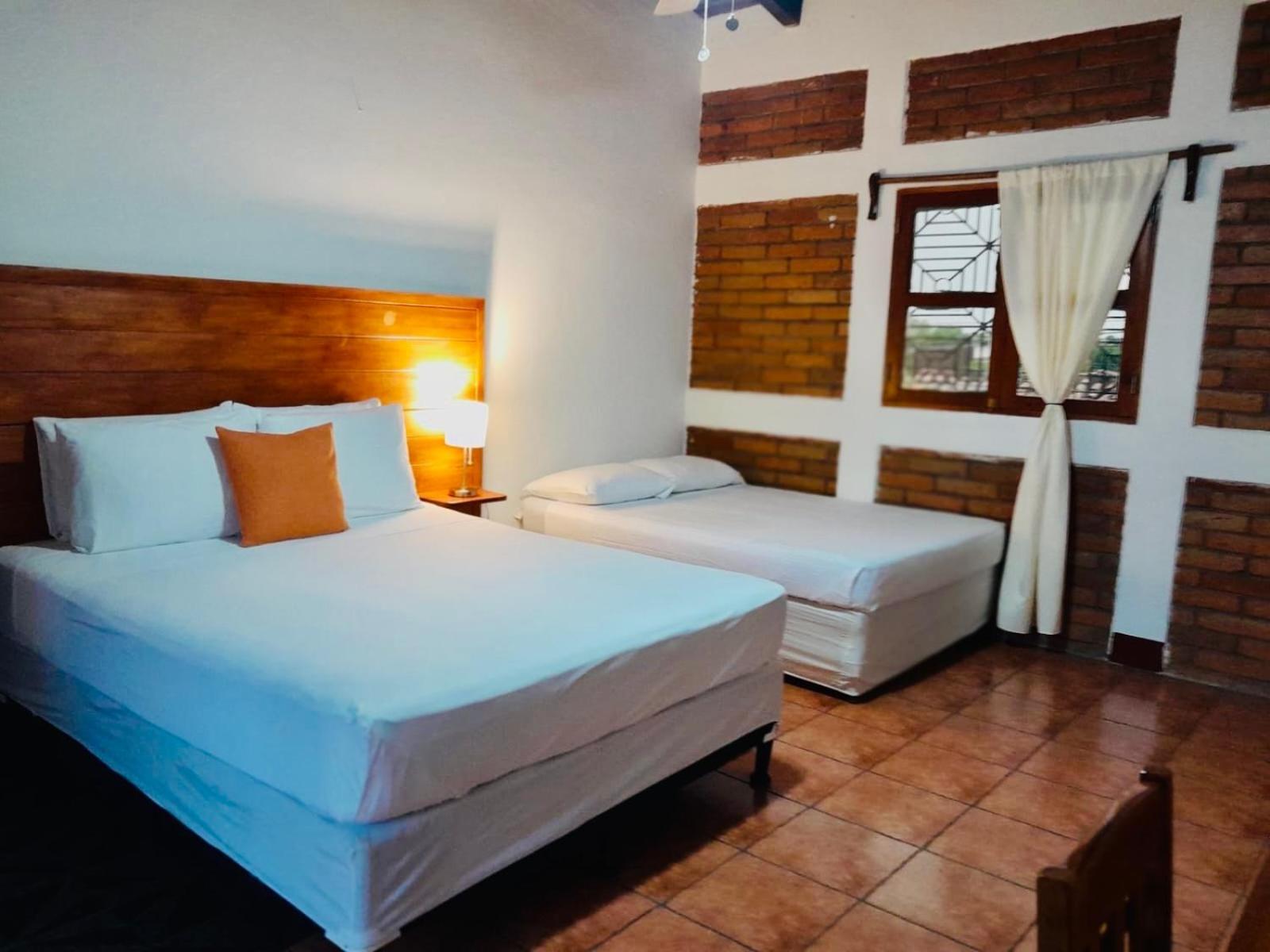 Hotel Al Sole Леон Екстер'єр фото