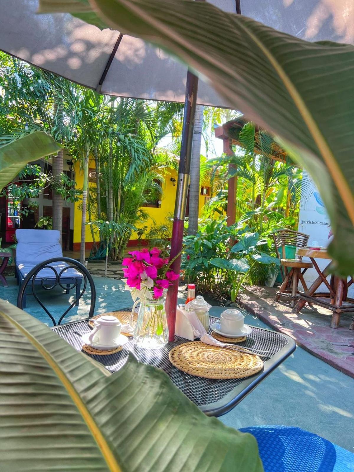 Hotel Al Sole Леон Екстер'єр фото
